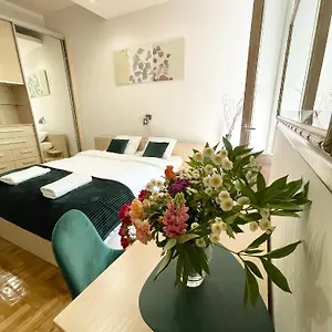  Apartment Marka 8