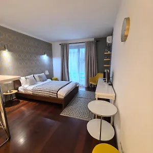 Jm Old Town Апартаменты