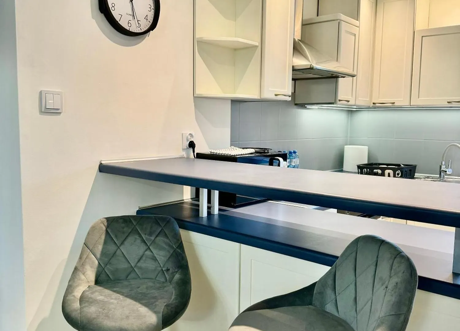 Blue Zone Apartment With Parking, Balcony And Garden Krakow Poland